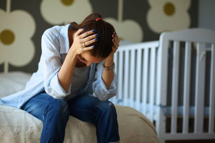 stay at home mom depression signs and tips