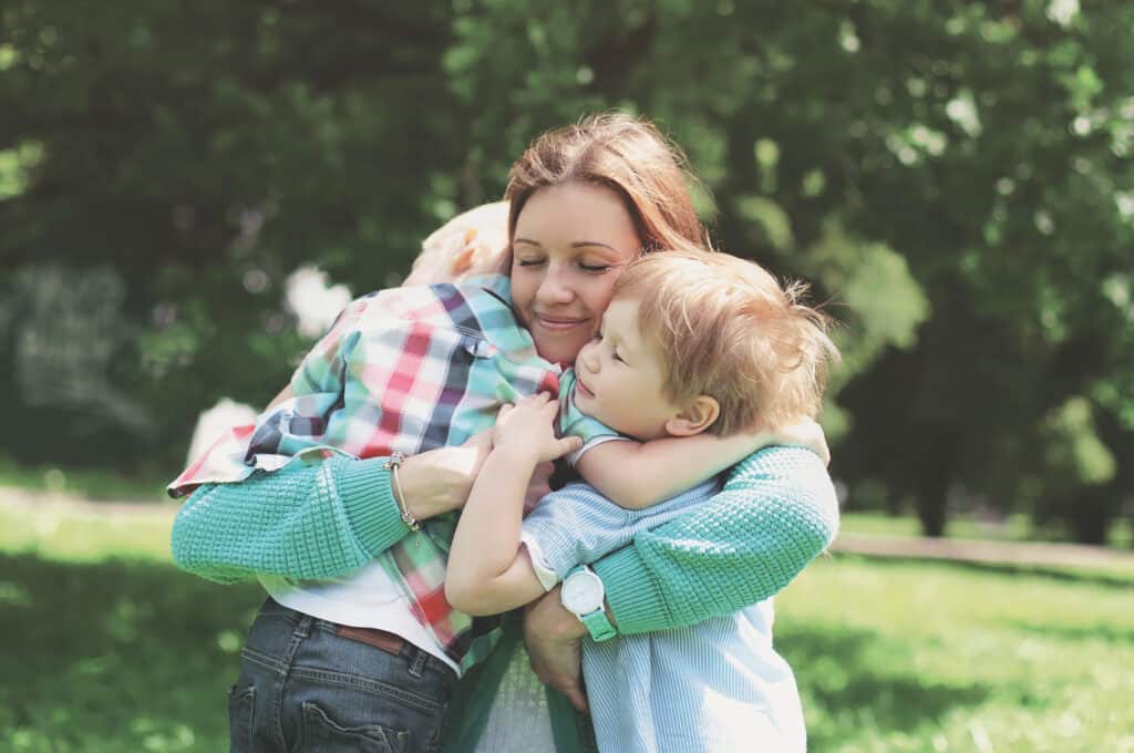 Often it seems the only way to get kids to listen is to shout, but here's how to discipline kids without yelling. Help kids listen without raising your voice. 