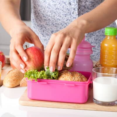 Kid's school lunch ideas. Healthy and nutritious lunch ideas your kids will love. Take the guess work out of planning, shopping and packing school lunches with the School Lunch Planner!  