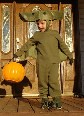 pterodactyl homemade halloween costumes you can make 