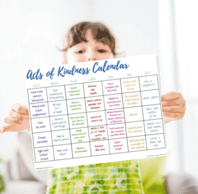 35 Thoughtful Random Acts of Kindness Calendar. 35 Simple tasks that only take a few minutes, don't cost a thing & can instantly turn someone's day around. 