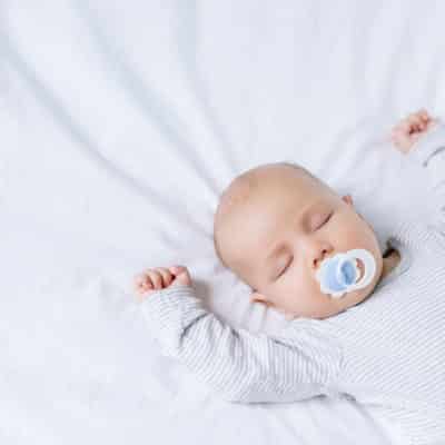 7 Gentle Ways to Help Your Baby to Sleep Through The Night. Teach Your baby to sleep through the night on their own. Get Your baby to start sleeping through the night with these 7 gentle methods. Gentle Parenting ways to help your baby to sleep through the night on their own. Get Your baby to start sleeping through the night without crying it out.